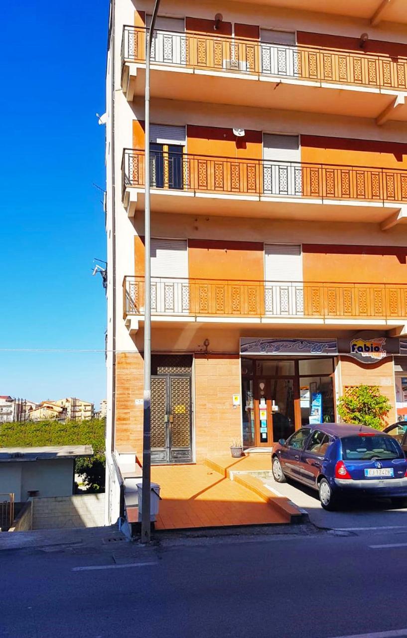 Torrenova Casa Gentile Caruso住宿加早餐旅馆 外观 照片